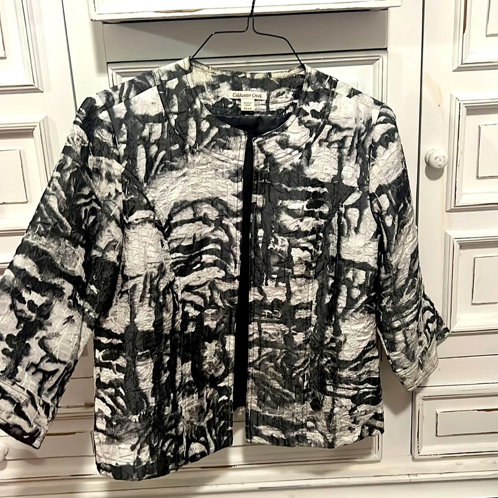 Coldwater creek blazer size 6-8